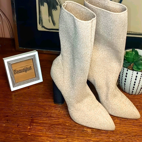 Wild Diva Shoes - Gold metallic Sock boots